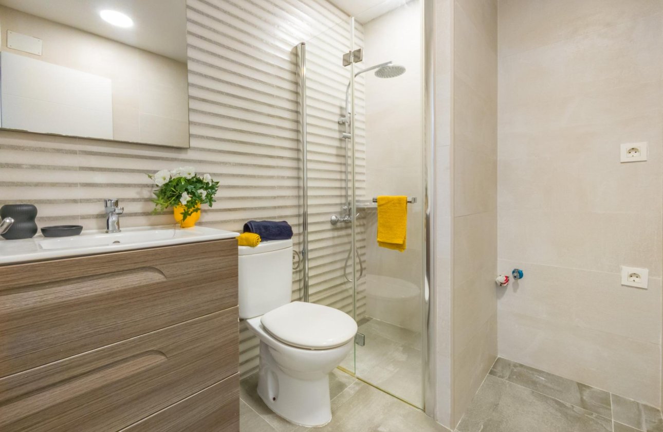 Revente - Appartement -
Torrevieja - Estacion De Autobuses