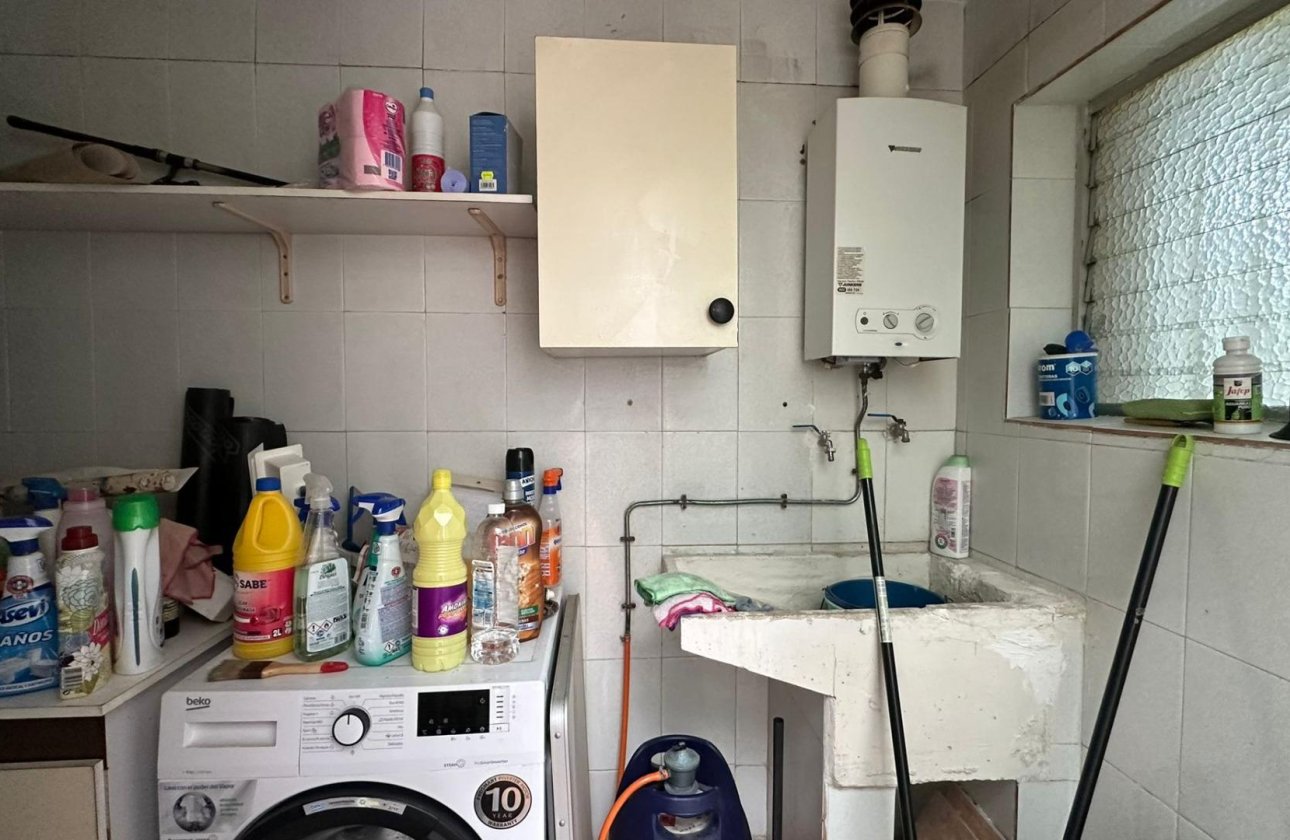 Revente - Appartement -
Torrevieja - Estacion De Autobuses