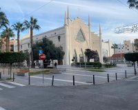 Revente - Appartement -
Torrevieja - Estacion De Autobuses