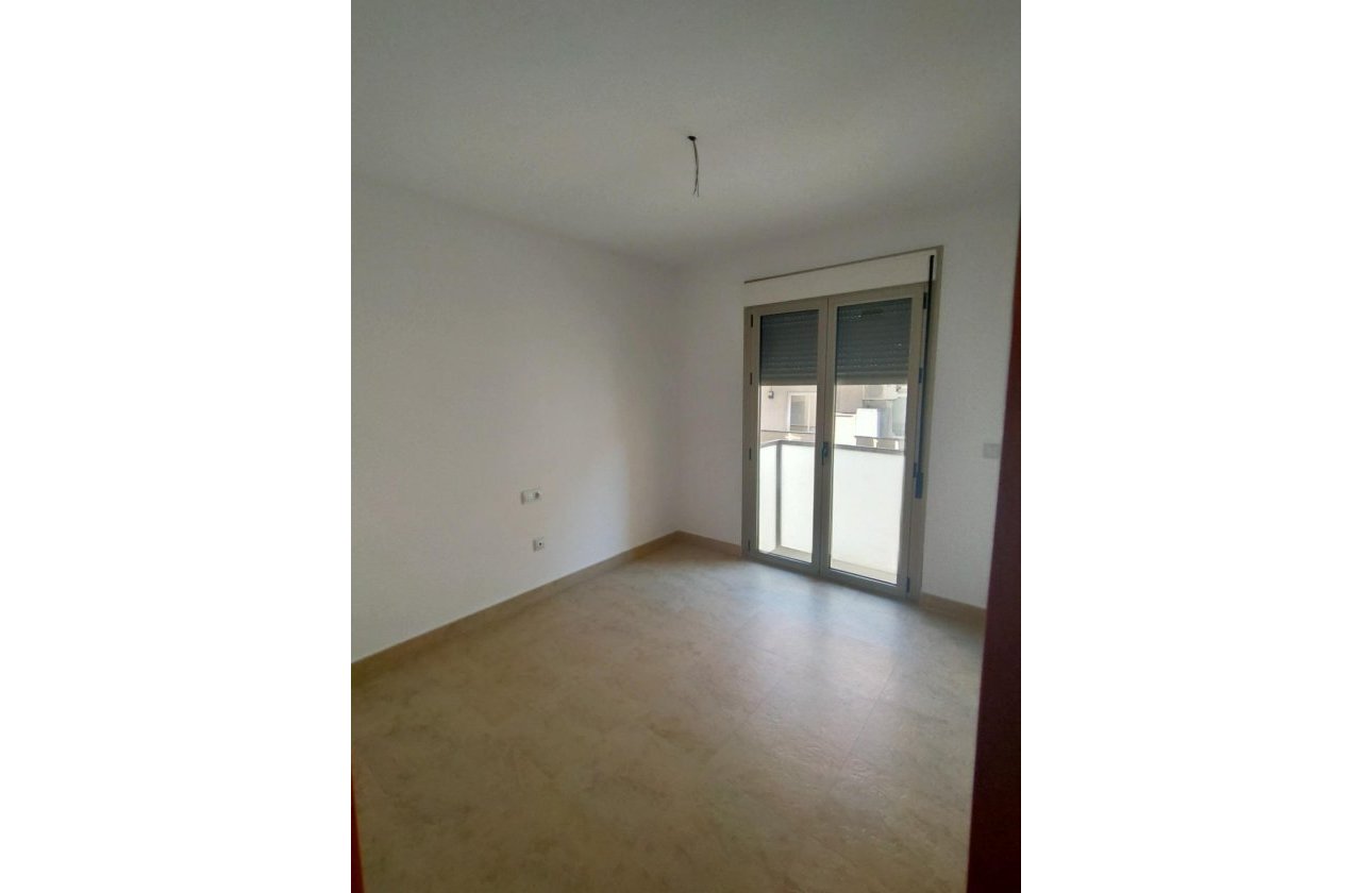 Revente - Appartement -
Torrevieja - Estacion De Autobuses