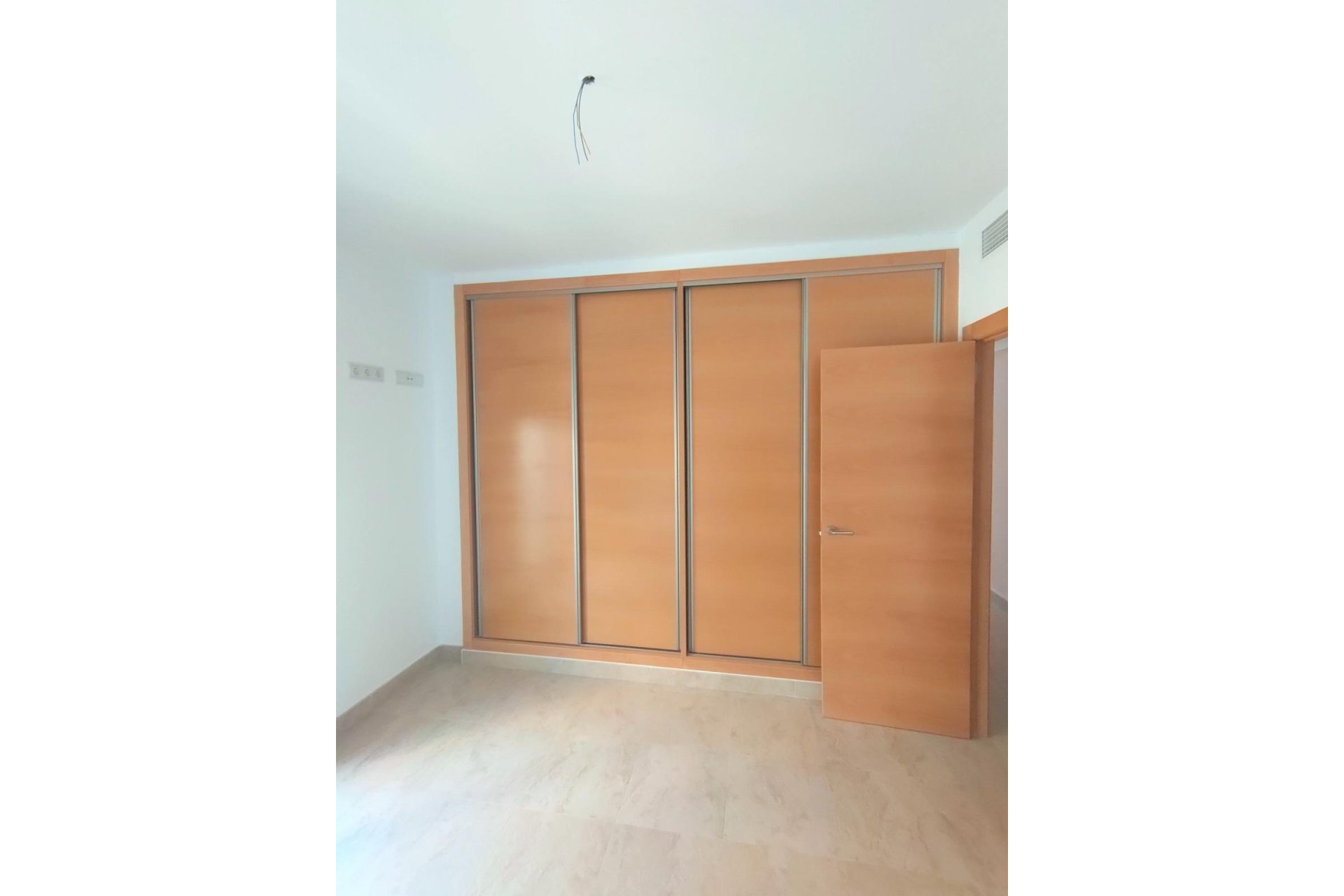 Revente - Appartement -
Torrevieja - Estacion De Autobuses