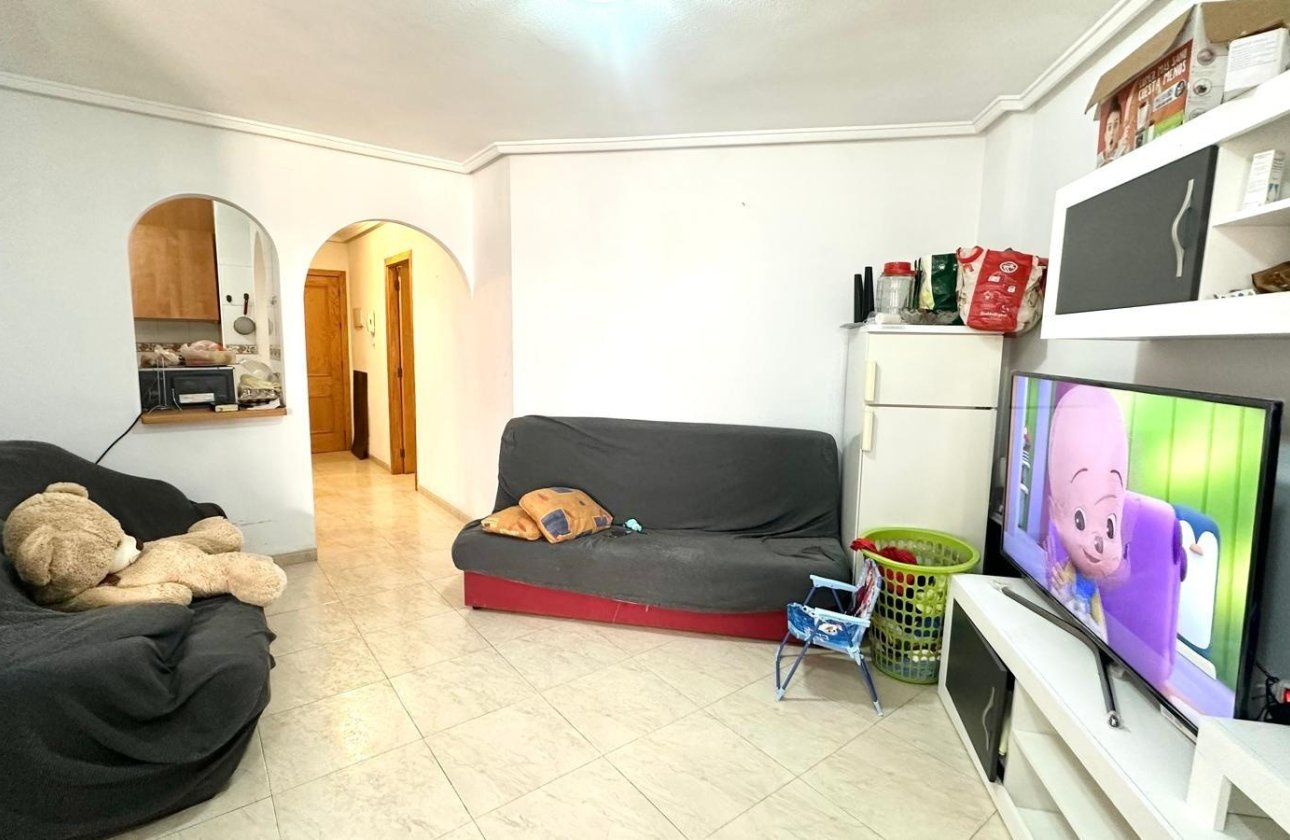 Revente - Appartement -
Torrevieja - Estacion De Autobuses