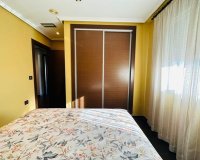 Revente - Appartement -
Torrevieja - Estacion De Autobuses