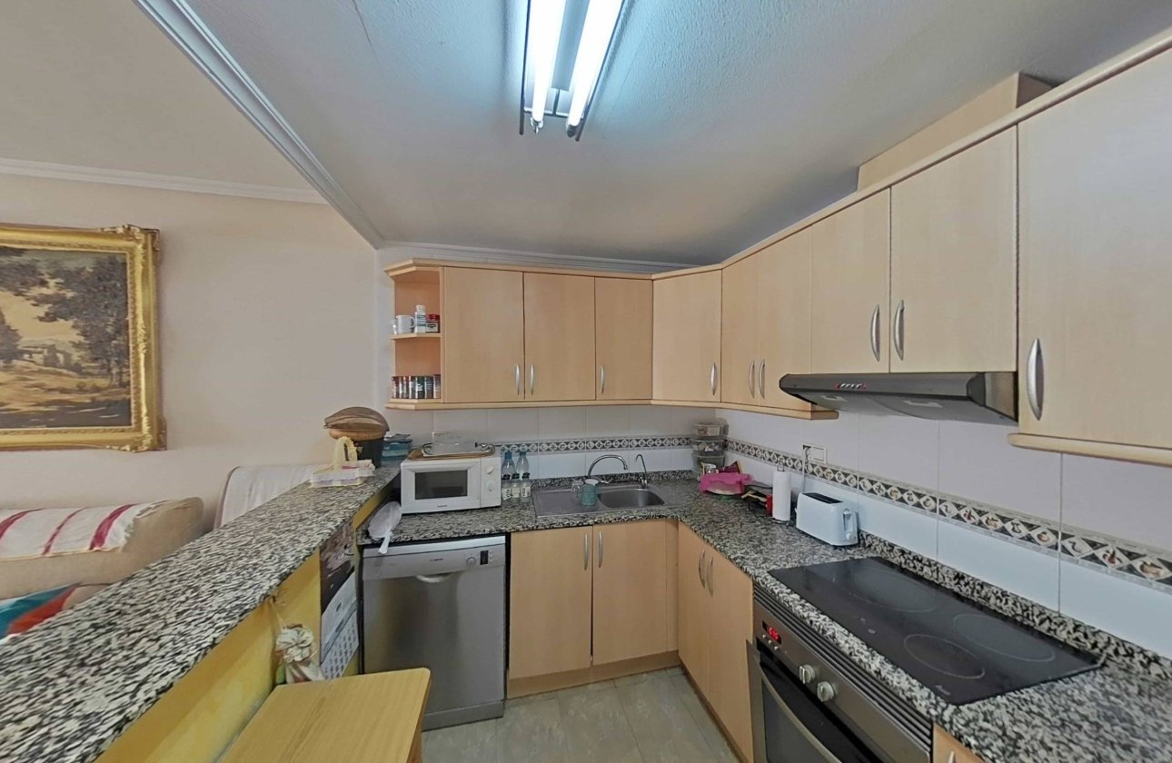 Revente - Appartement -
Torrevieja - Estacion De Autobuses