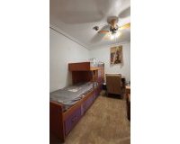Revente - Appartement -
Torrevieja - Estacion De Autobuses