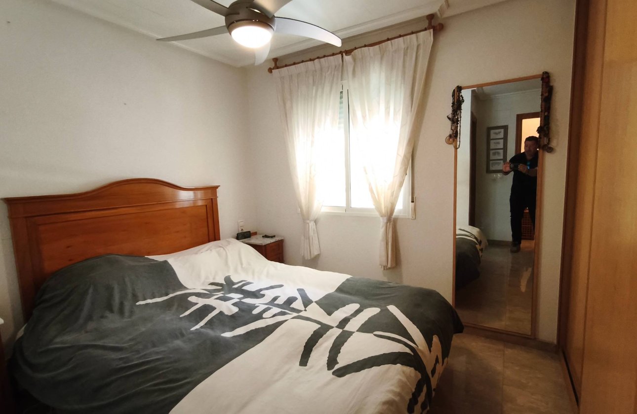 Revente - Appartement -
Torrevieja - Estacion De Autobuses