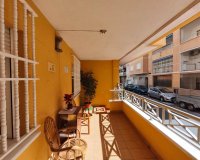 Revente - Appartement -
Torrevieja - Estacion De Autobuses