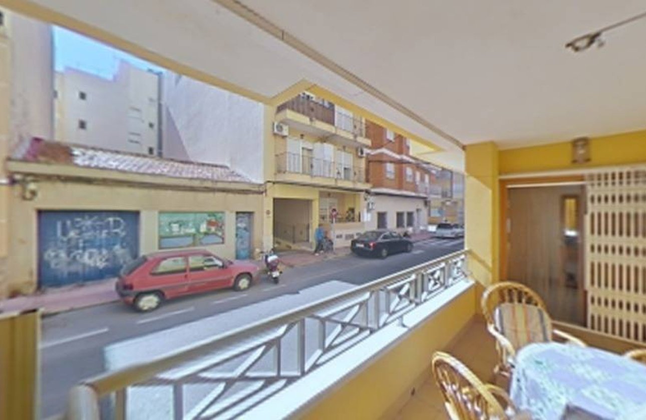 Revente - Appartement -
Torrevieja - Estacion De Autobuses