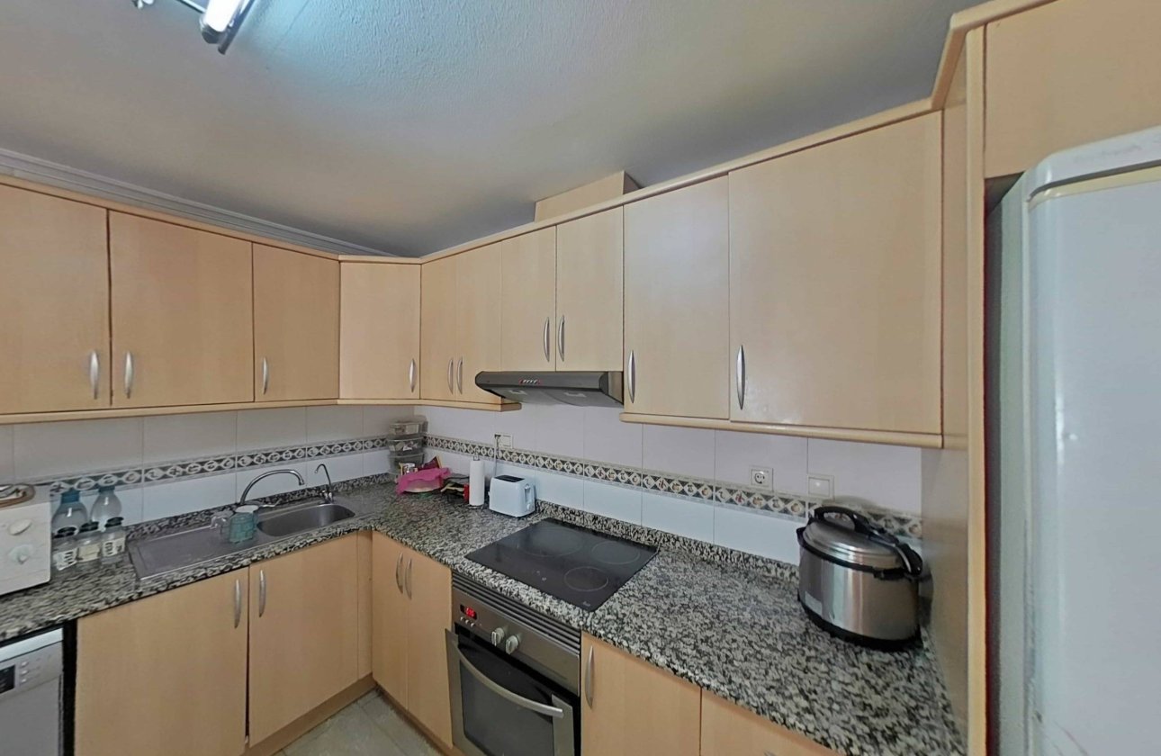 Revente - Appartement -
Torrevieja - Estacion De Autobuses