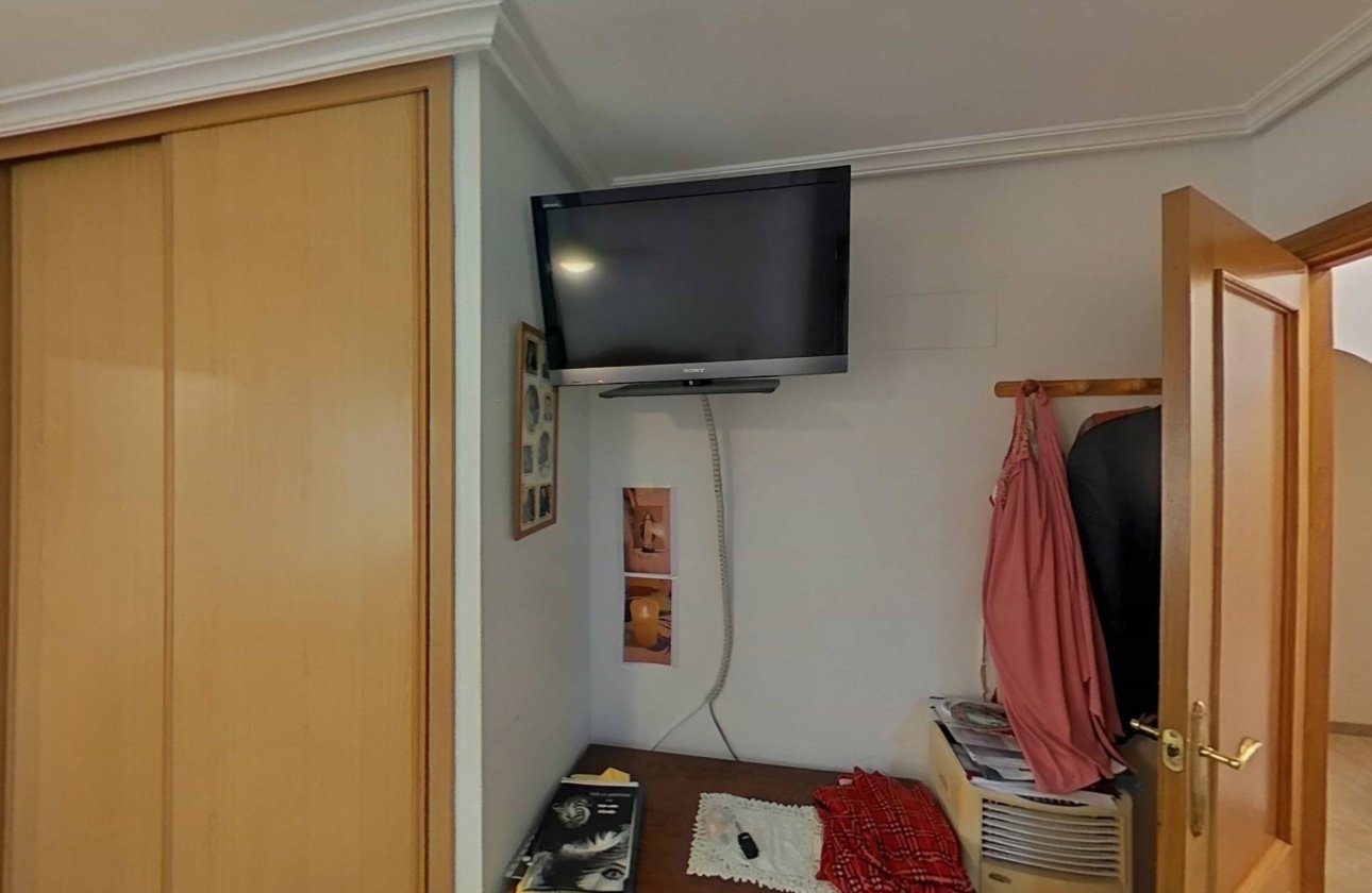 Revente - Appartement -
Torrevieja - Estacion De Autobuses