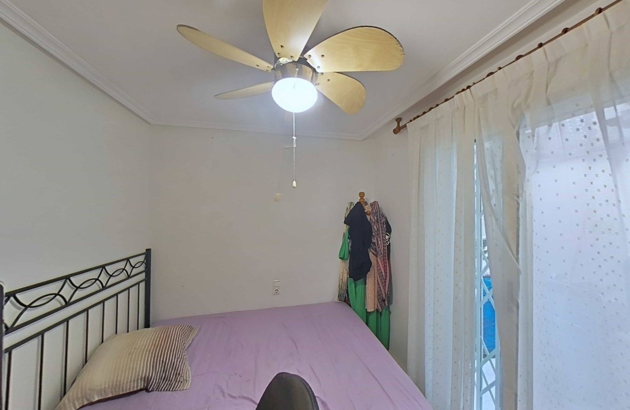 Revente - Appartement -
Torrevieja - Estacion De Autobuses