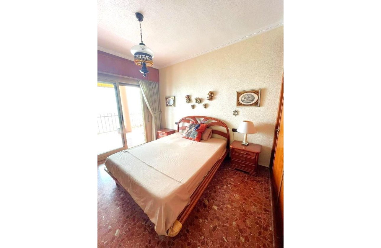 Revente - Appartement -
Torrevieja - Estacion De Autobuses