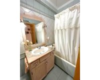 Revente - Appartement -
Torrevieja - Estacion De Autobuses