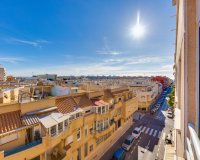 Revente - Appartement -
Torrevieja - Estacion De Autobuses