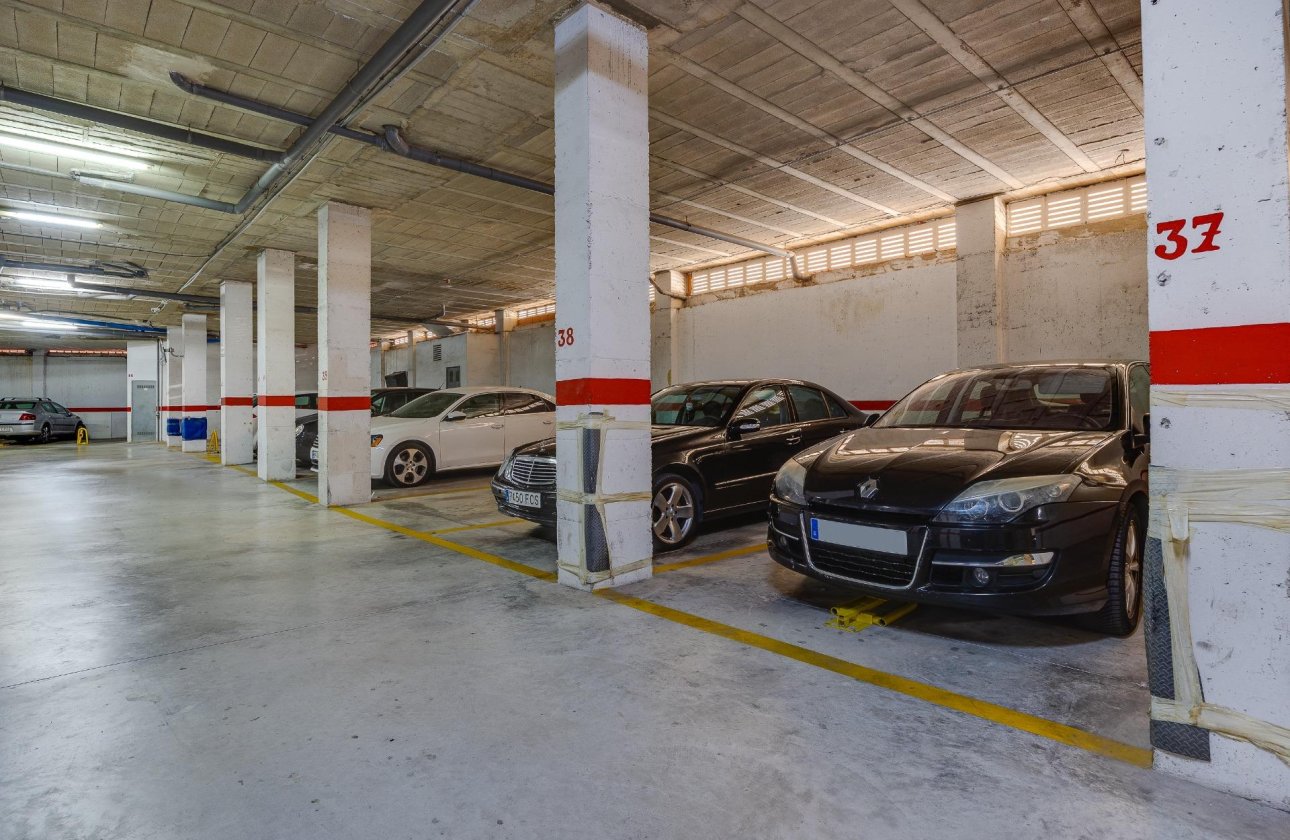 Revente - Appartement -
Torrevieja - Estacion De Autobuses