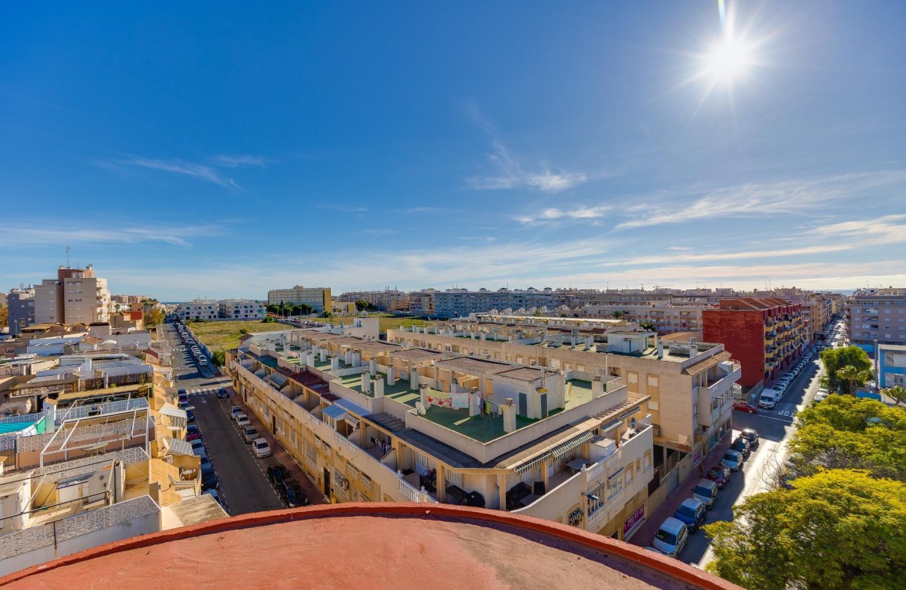 Revente - Appartement -
Torrevieja - Estacion De Autobuses