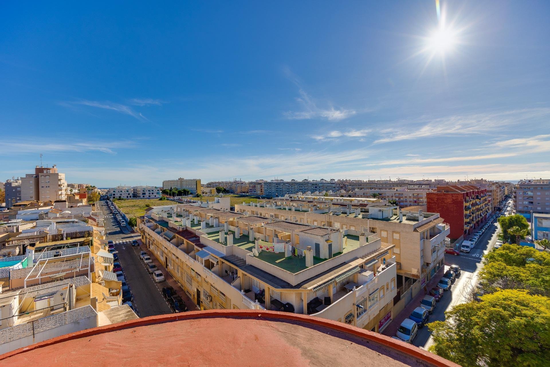 Revente - Appartement -
Torrevieja - Estacion De Autobuses