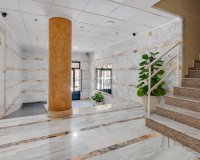 Revente - Appartement -
Torrevieja - Estacion De Autobuses