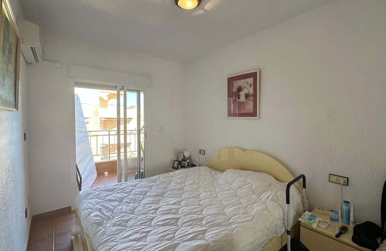 Revente - Appartement -
Torrevieja - Estacion De Autobuses