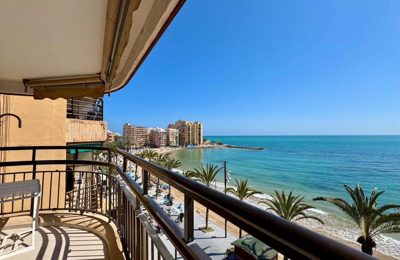 Revente - Appartement -
Torrevieja - Estacion De Autobuses