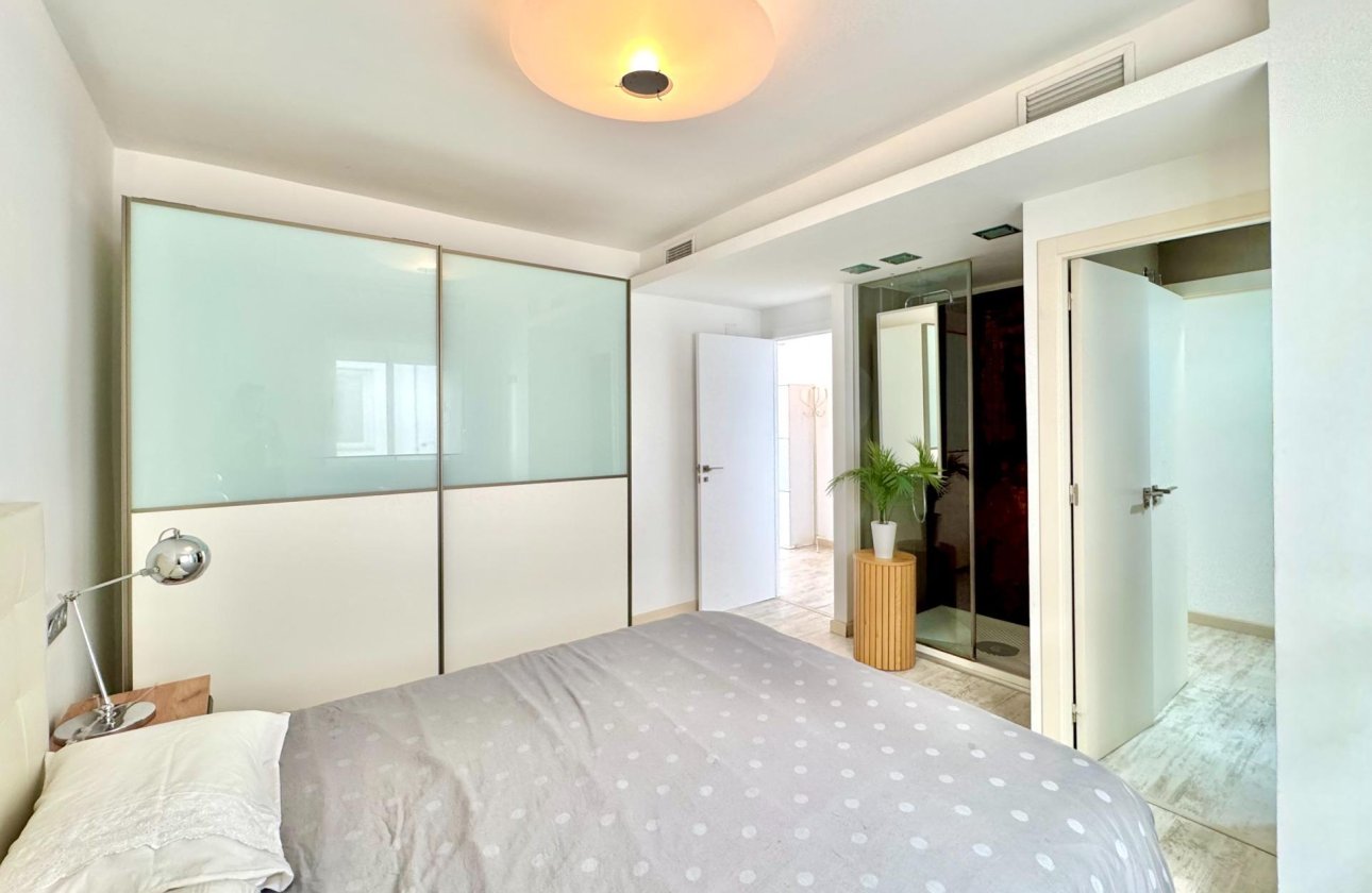 Revente - Appartement -
Torrevieja - Estacion De Autobuses