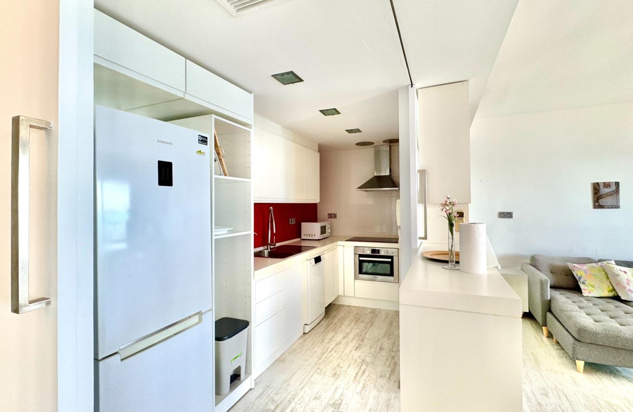 Revente - Appartement -
Torrevieja - Estacion De Autobuses