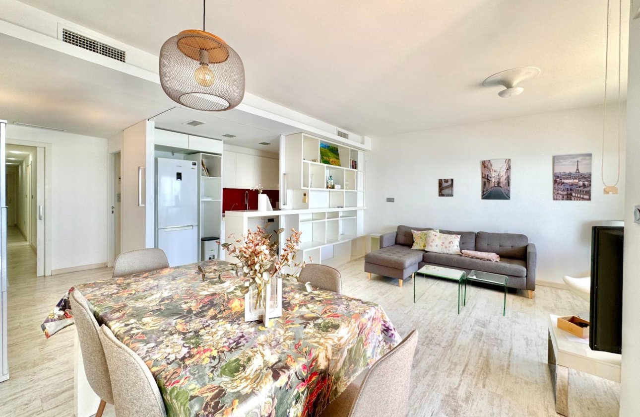 Revente - Appartement -
Torrevieja - Estacion De Autobuses