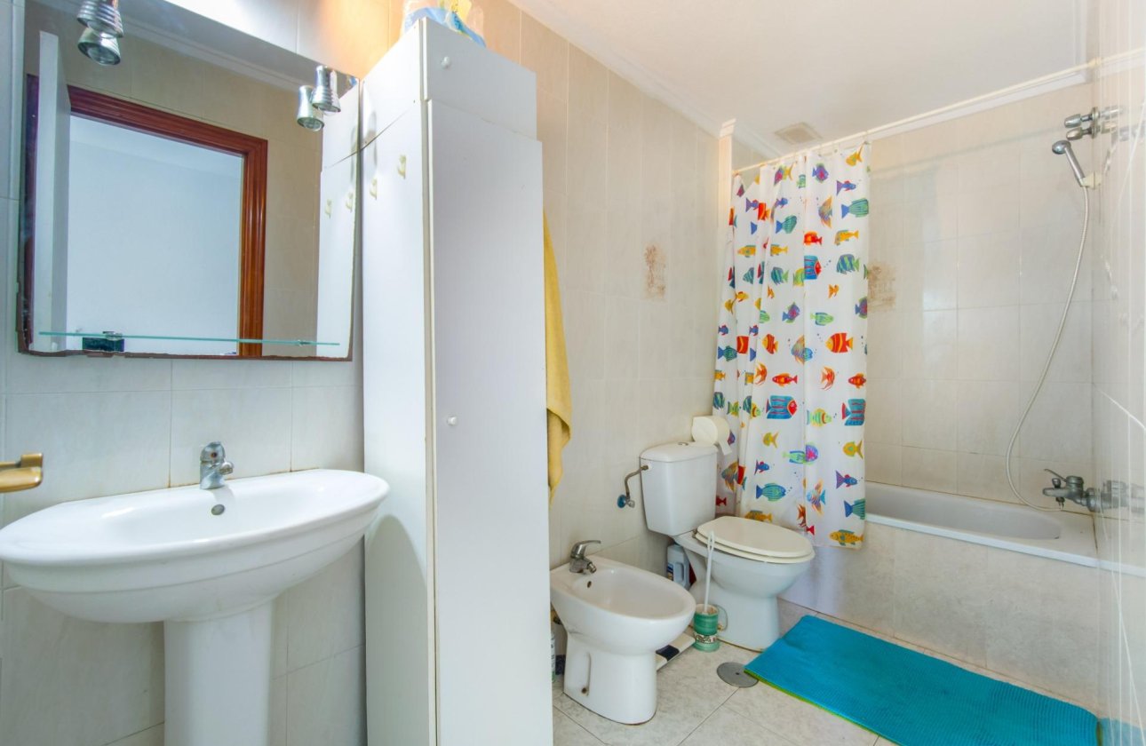 Revente - Appartement -
Torrevieja - Estacion De Autobuses