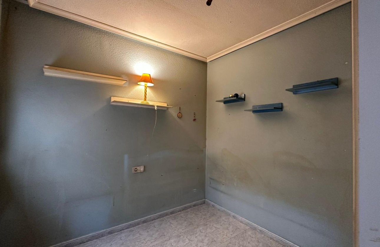 Revente - Appartement -
Torrevieja - Estacion De Autobuses