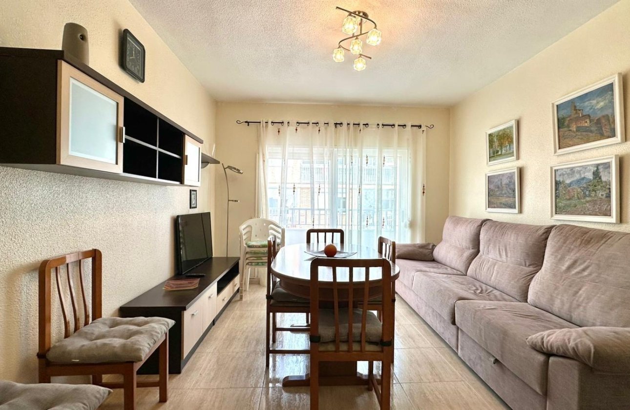 Revente - Appartement -
Torrevieja - Estacion De Autobuses