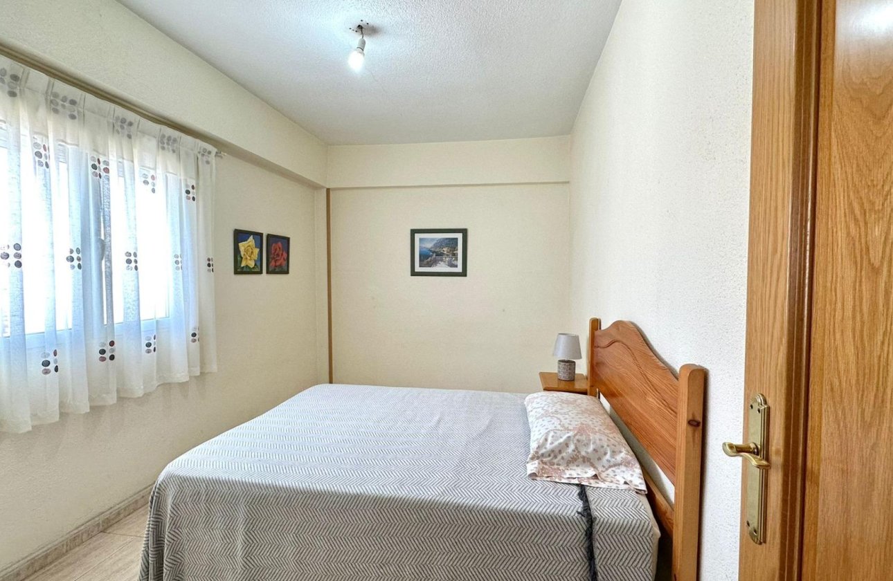 Revente - Appartement -
Torrevieja - Estacion De Autobuses