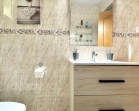 Revente - Appartement -
Torrevieja - Estacion De Autobuses