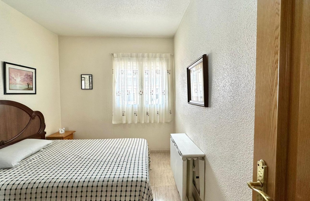 Revente - Appartement -
Torrevieja - Estacion De Autobuses