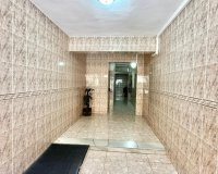 Revente - Appartement -
Torrevieja - Estacion De Autobuses