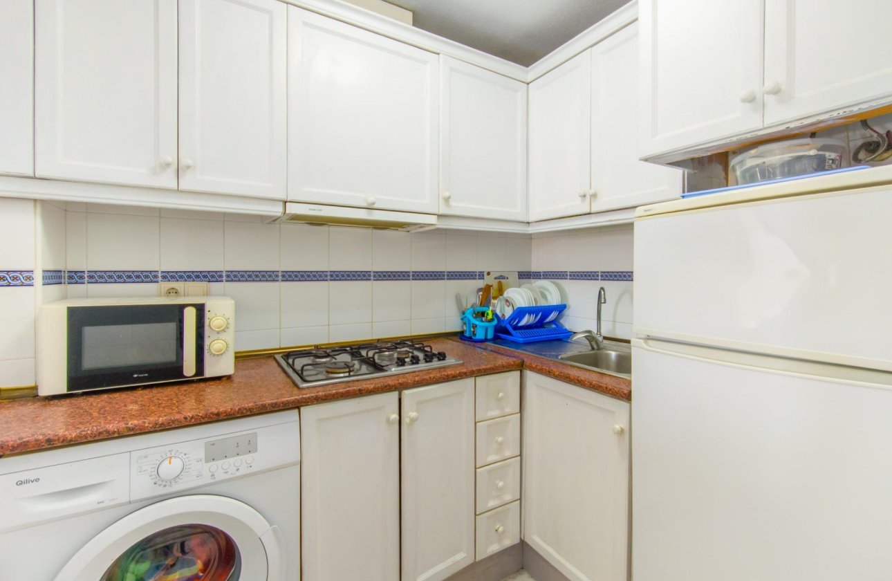 Revente - Appartement -
Torrevieja - Estacion De Autobuses