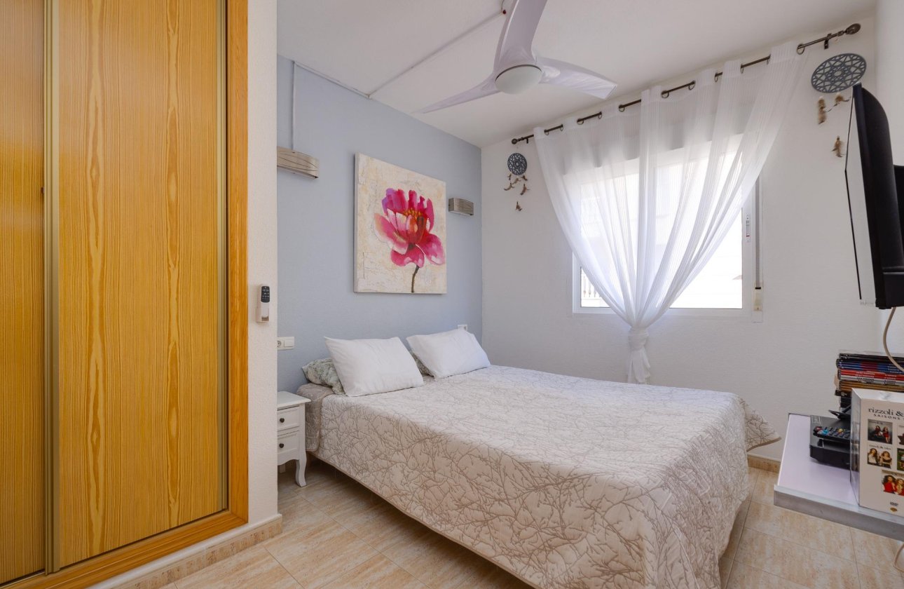 Revente - Appartement -
Torrevieja - Estacion De Autobuses