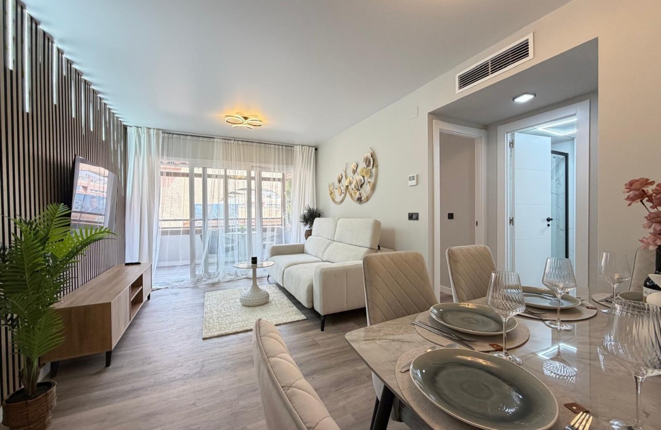 Revente - Appartement -
Torrevieja - Estacion De Autobuses