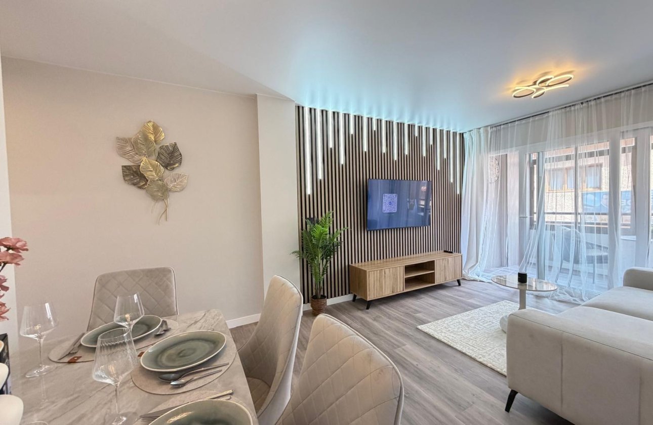 Revente - Appartement -
Torrevieja - Estacion De Autobuses