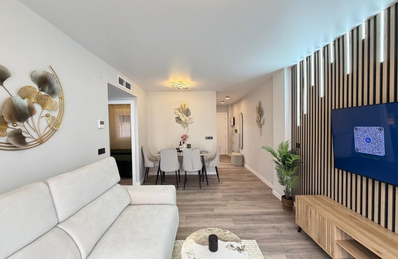 Revente - Appartement -
Torrevieja - Estacion De Autobuses