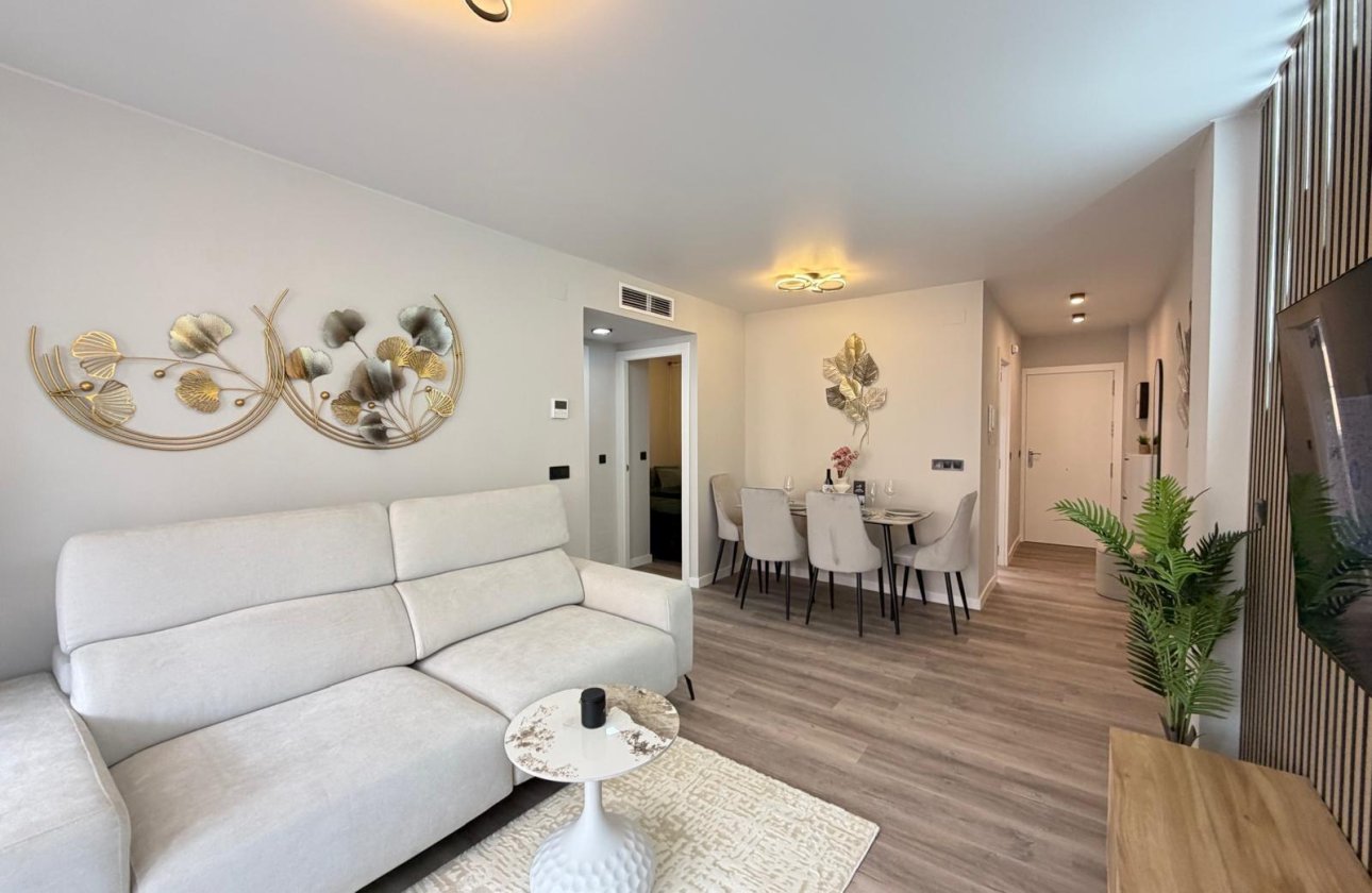 Revente - Appartement -
Torrevieja - Estacion De Autobuses