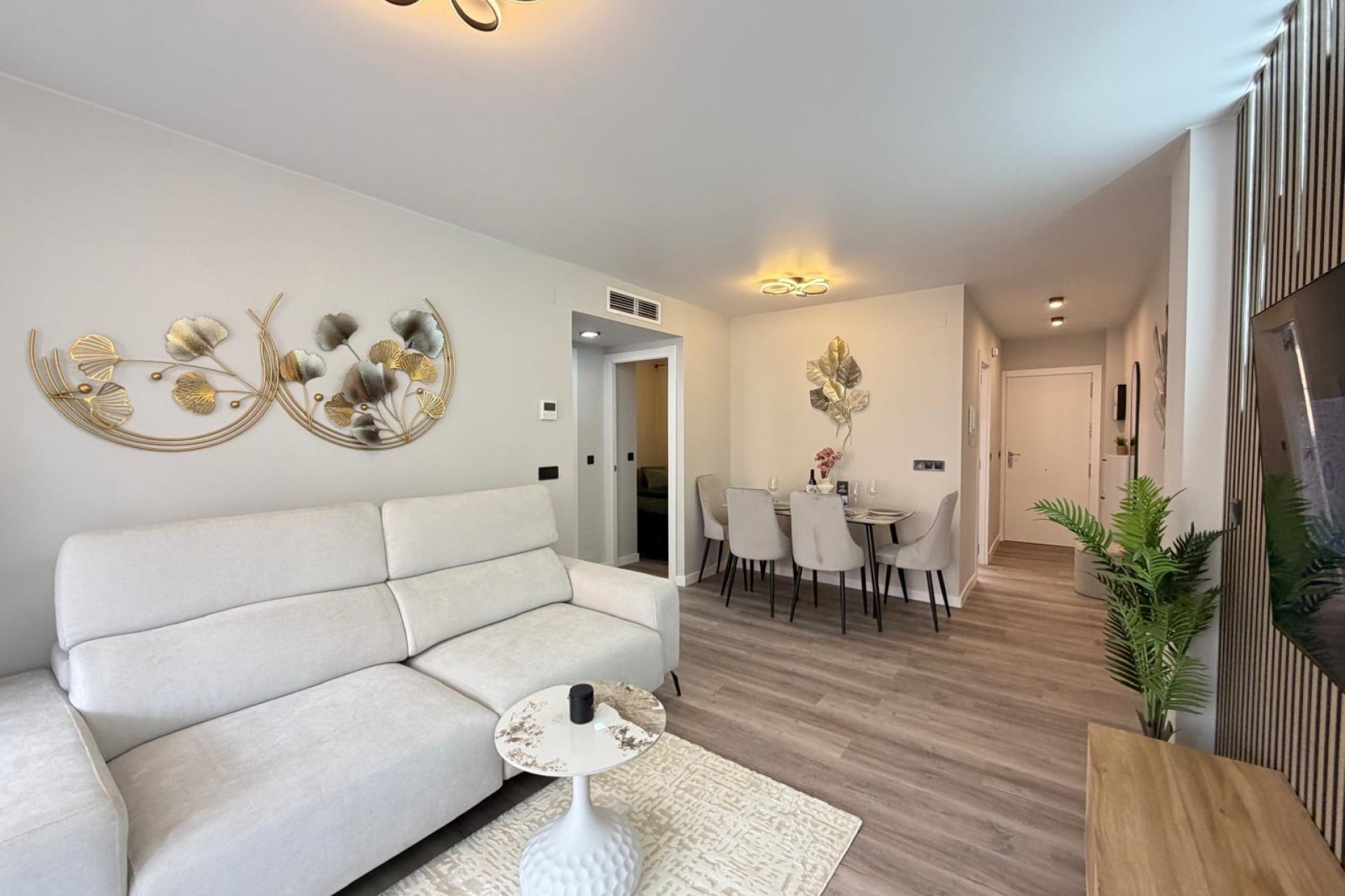 Revente - Appartement -
Torrevieja - Estacion De Autobuses