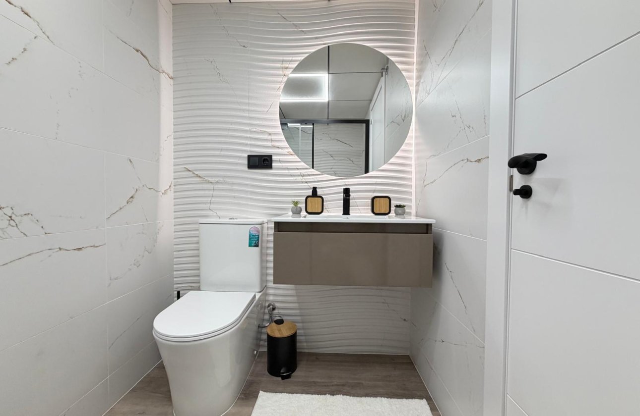 Revente - Appartement -
Torrevieja - Estacion De Autobuses