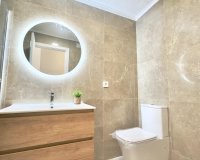 Revente - Appartement -
Torrevieja - Estacion De Autobuses