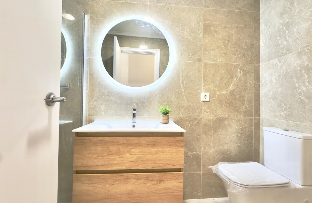 Revente - Appartement -
Torrevieja - Estacion De Autobuses