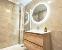 Revente - Appartement -
Torrevieja - Estacion De Autobuses