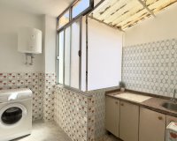 Revente - Appartement -
Torrevieja - Estacion De Autobuses