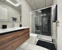 Revente - Appartement -
Torrevieja - Estacion De Autobuses