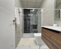 Revente - Appartement -
Torrevieja - Estacion De Autobuses