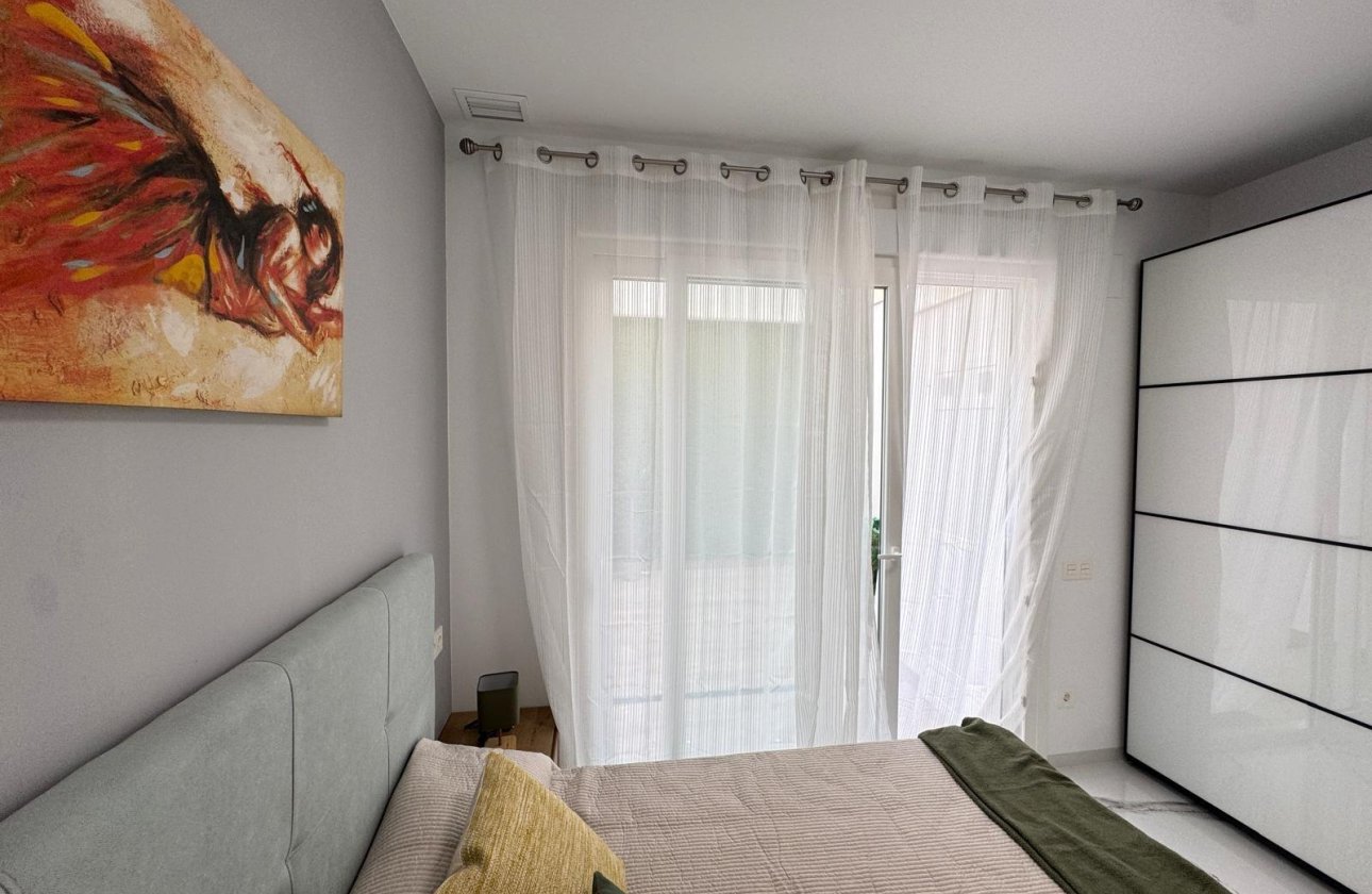 Revente - Appartement -
Torrevieja - Estacion De Autobuses