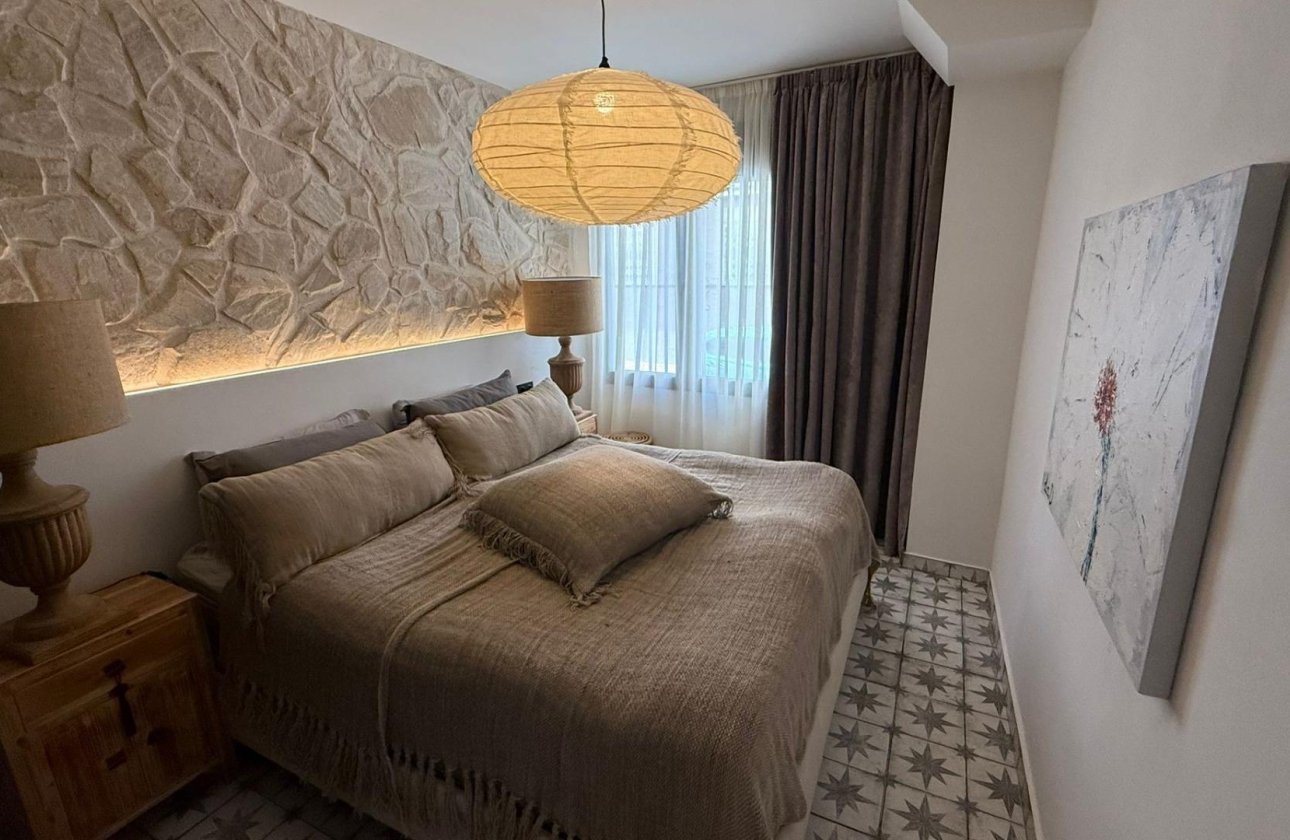 Revente - Appartement -
Torrevieja - Estacion De Autobuses